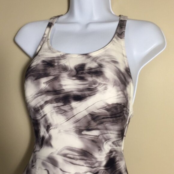 Gap Ladies Tie Dye Bathing Suit Swim Suit Tank Style Size Medium - Picture 2 of 16